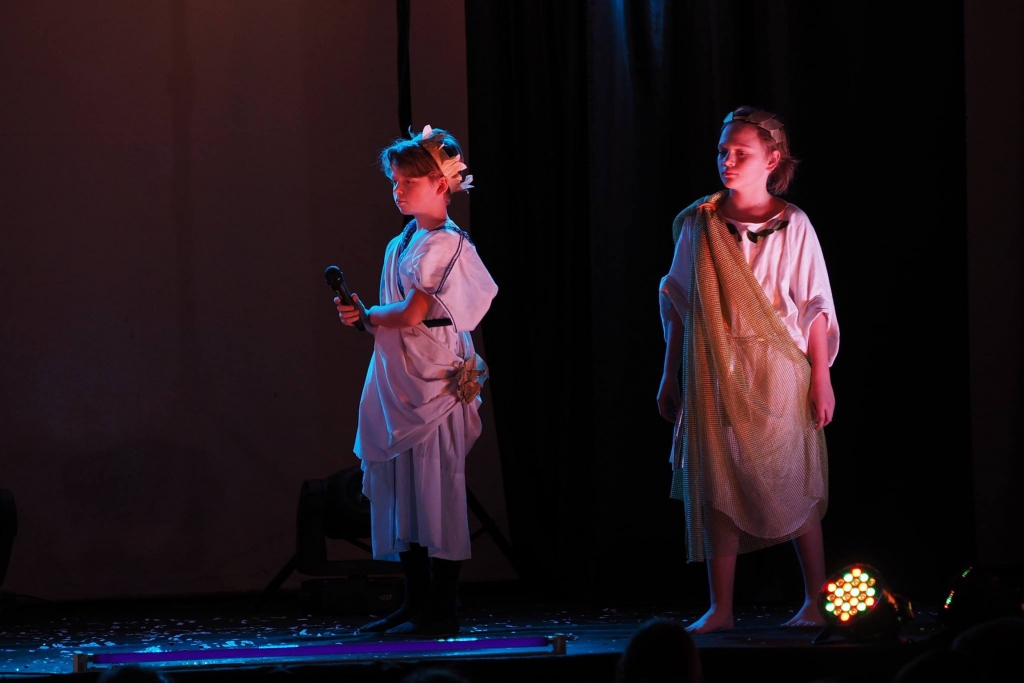 10269250_775740249197788_6286215835871994773_o