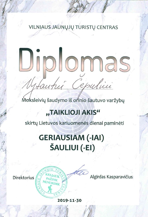 2019 11 30 Taiklioji akis