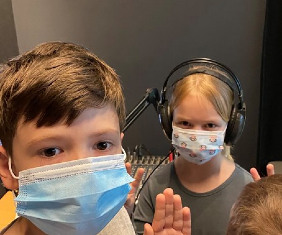 radio2