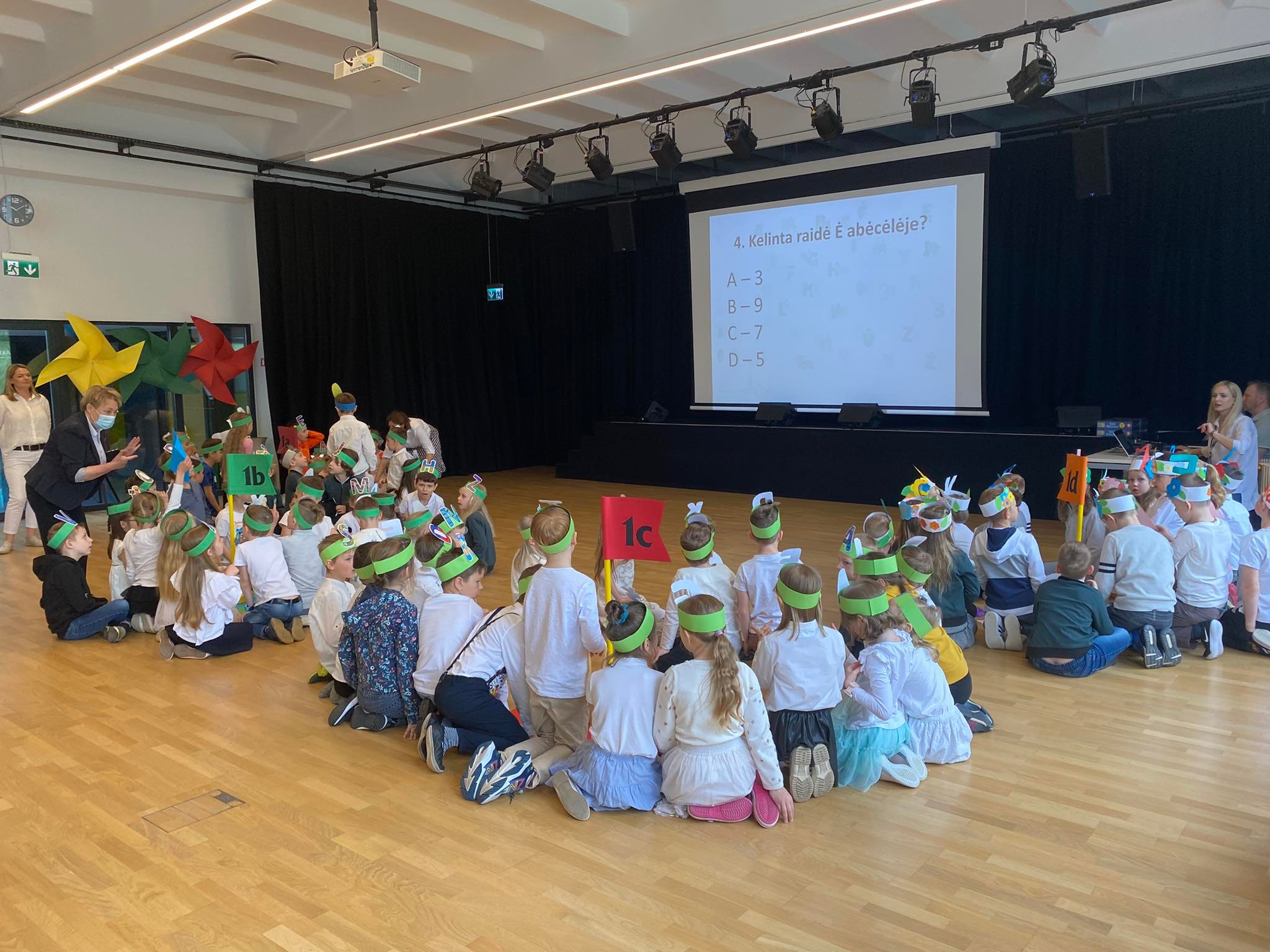 280647054_728754688254461_101918794140117541_n