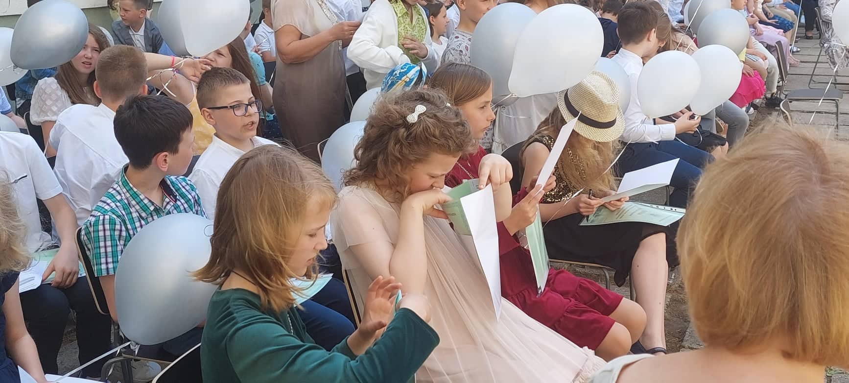 285716657_822637015788111_3115831415131265592_n