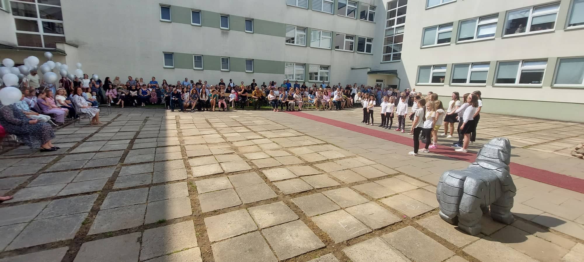 286014827_423226342737601_1384710016500301201_n