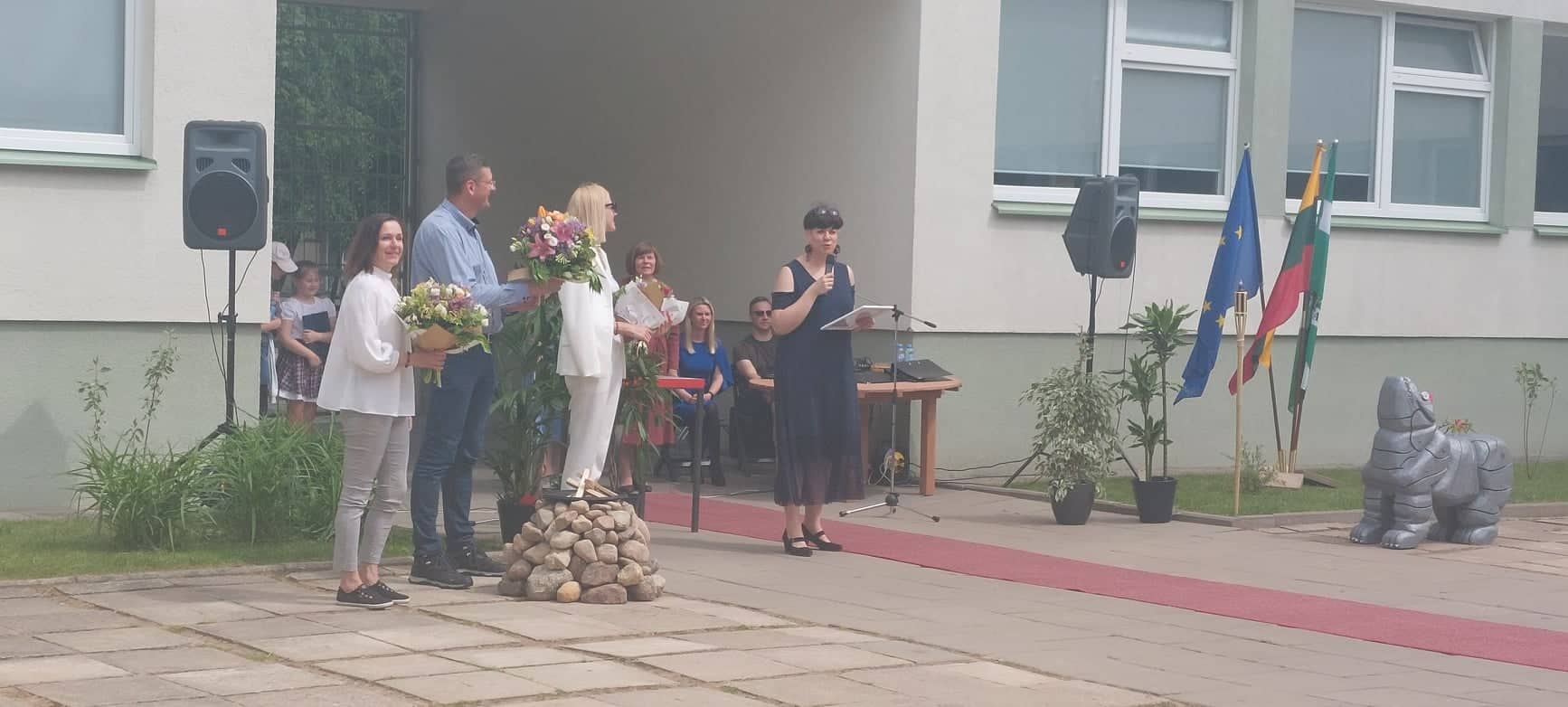 286513598_399081888823393_1943265463133609684_n