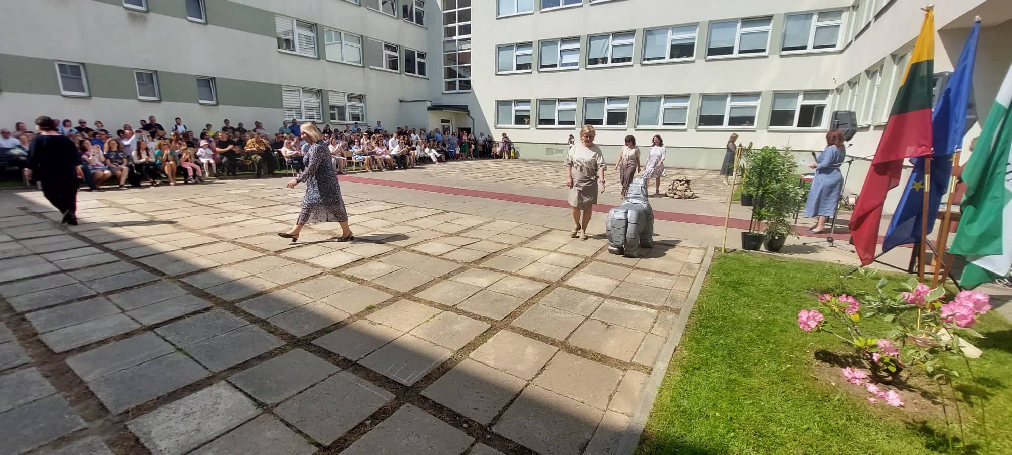 286694239_1599399713765030_433624289119283146_n