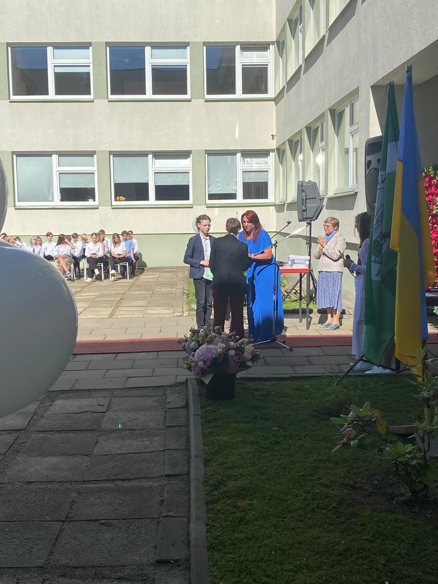 288889911_575630357278678_8136894579998700320_n