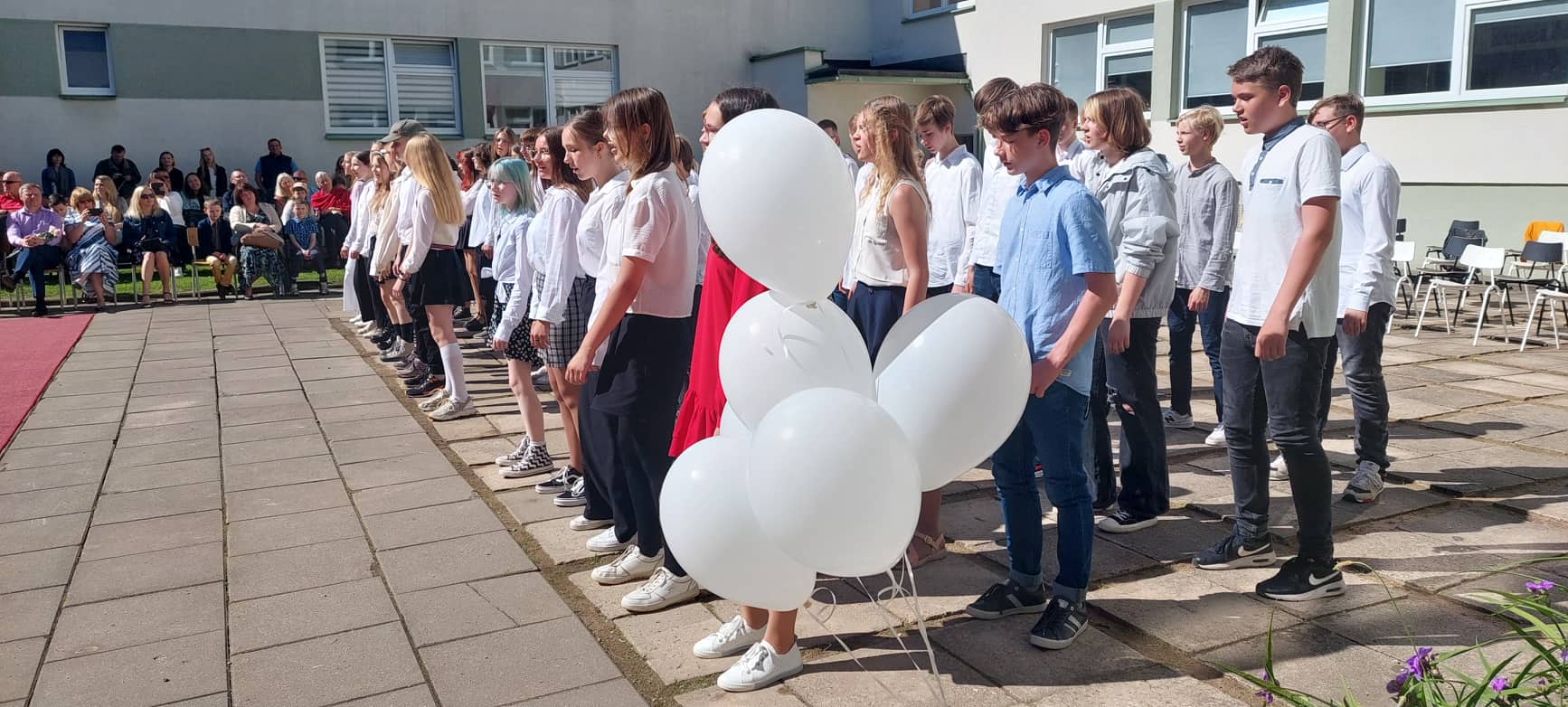 289500679_803286430658875_5669179629407855003_n