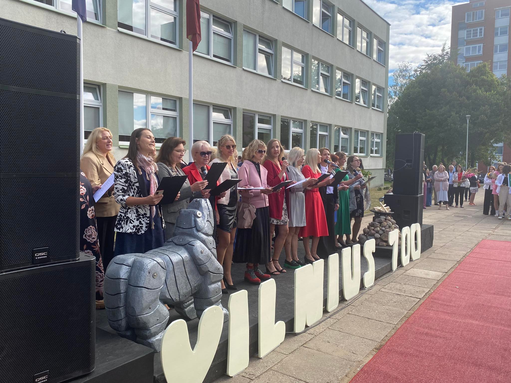 300613121_619593689747675_4456224519519863407_n