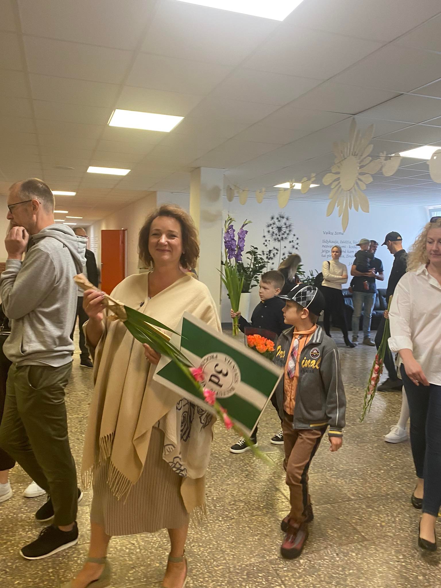 300846327_484768940160966_4652417699762641650_n