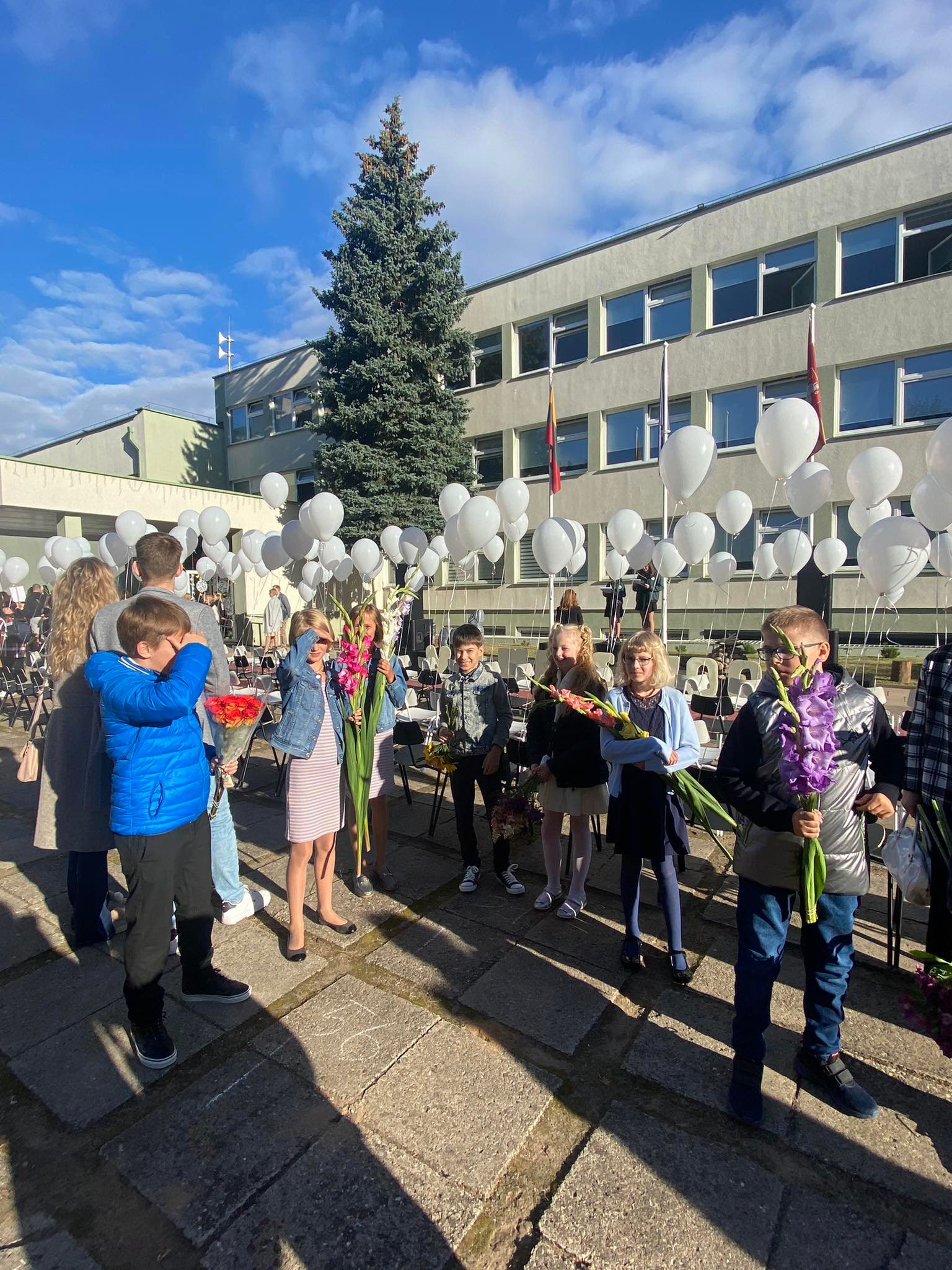 301267755_1458471431294446_1661275841313713411_n