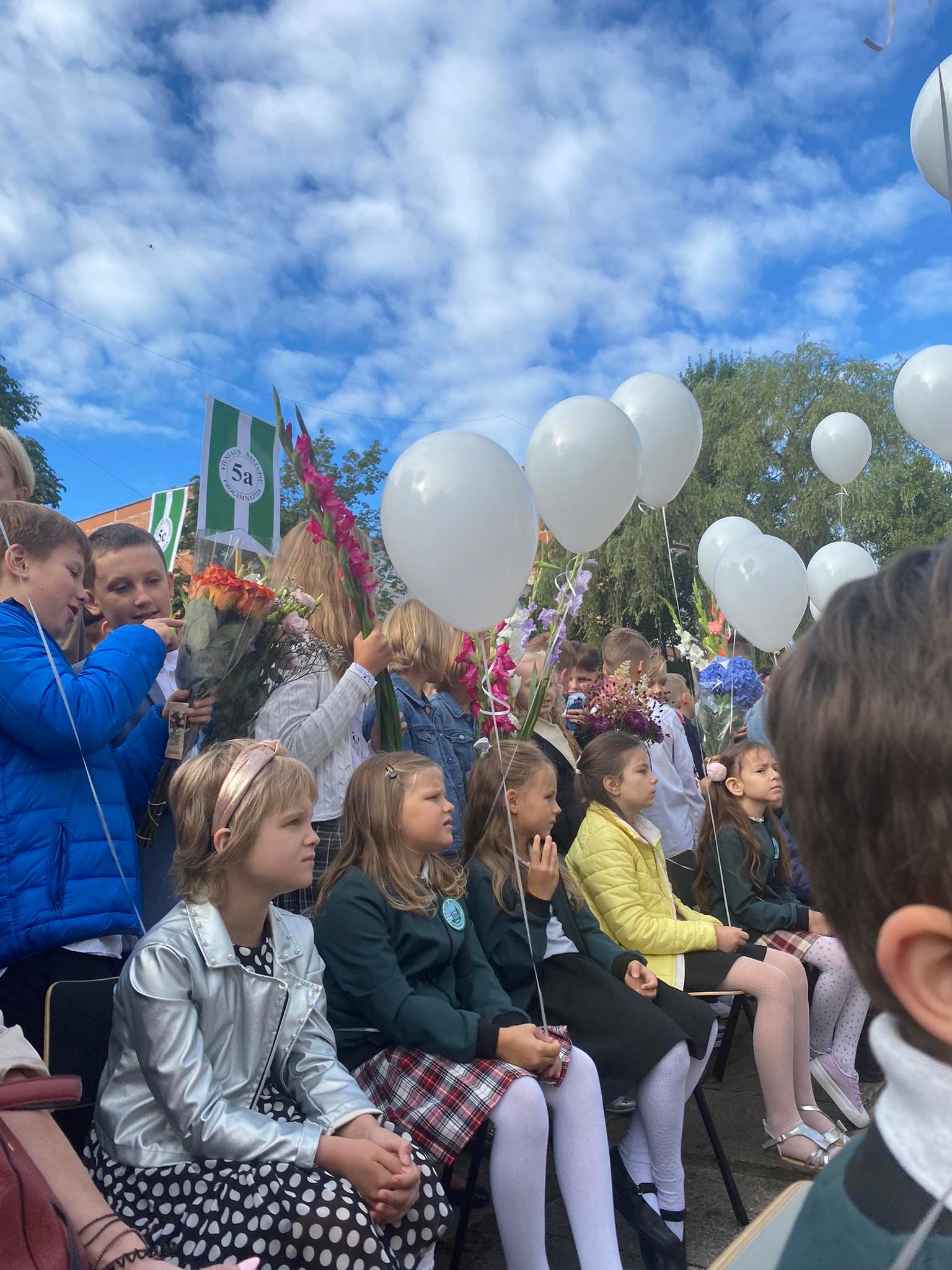 301274970_1276978546464558_4794623862701465035_n