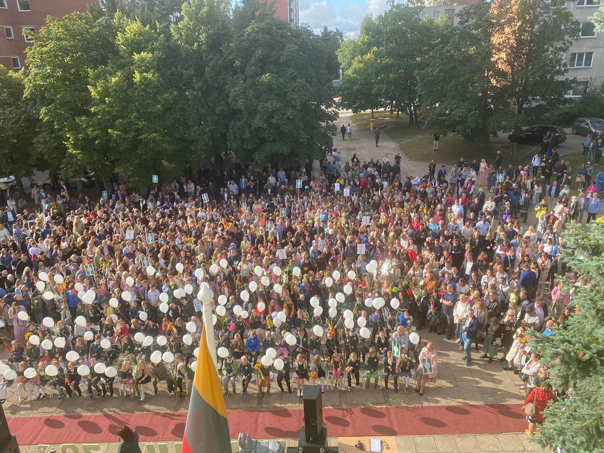 301560268_3331152110451857_8779022099042595251_n