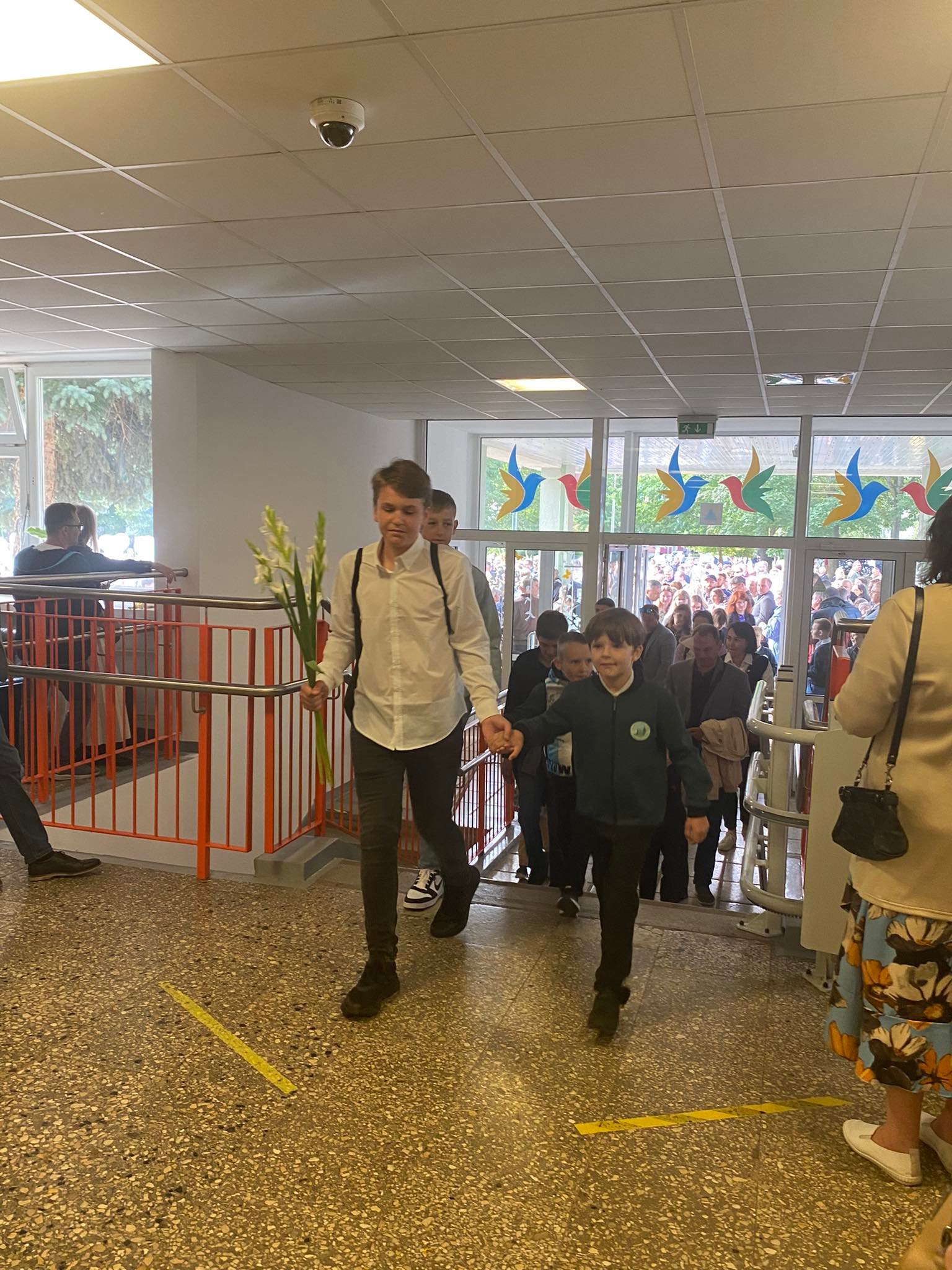 301661733_1426057701226594_5847176503972672890_n