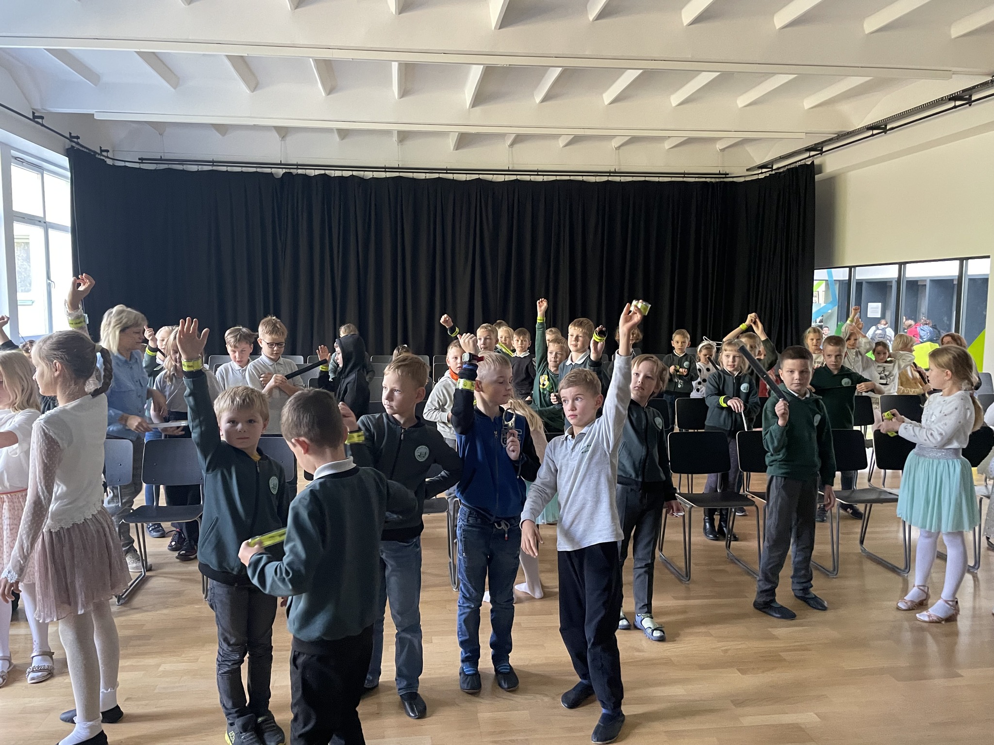 309271285_575685157688232_3526637967365300127_n