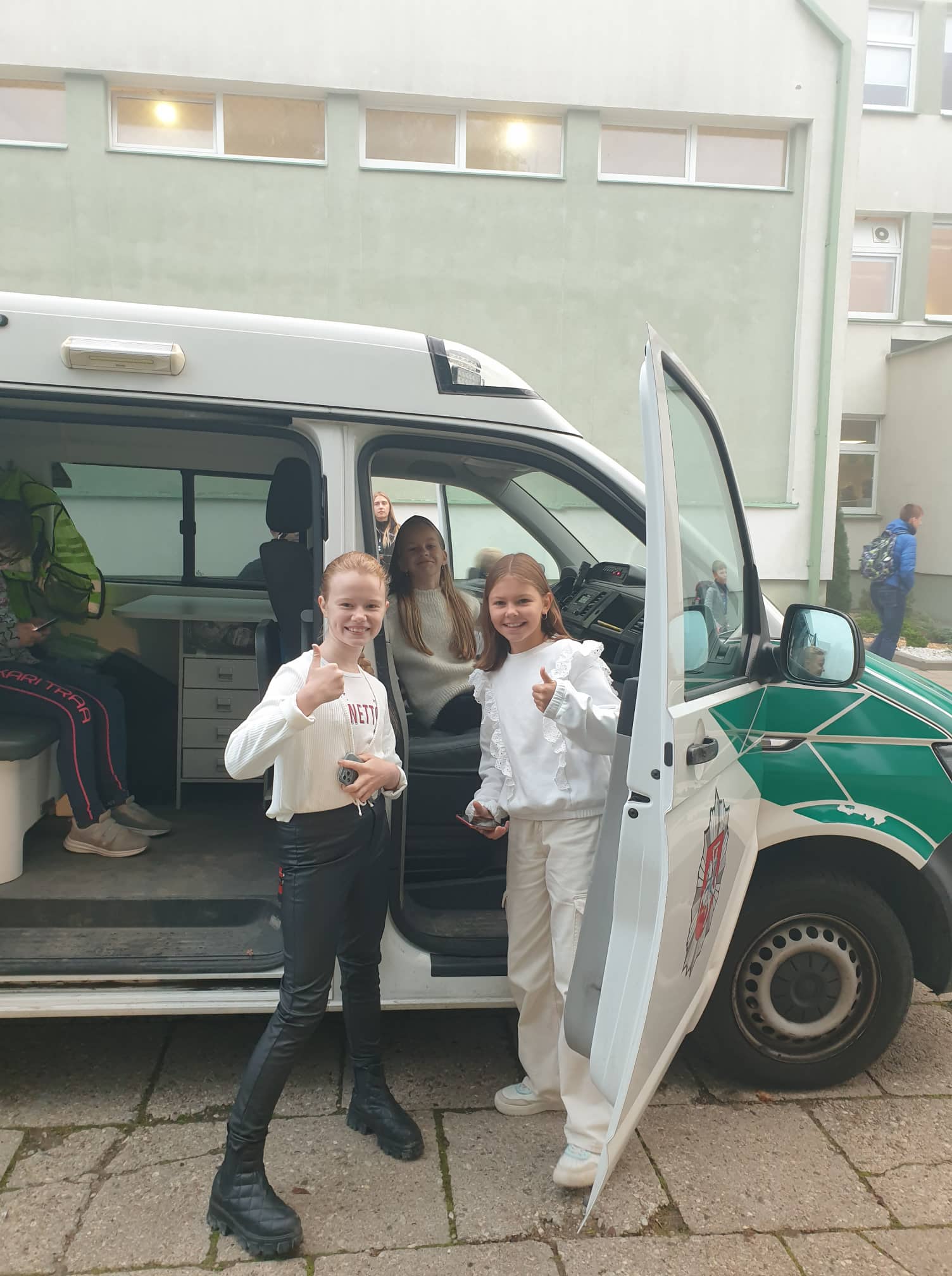 309566706_1073138050011603_5750795132521282590_n