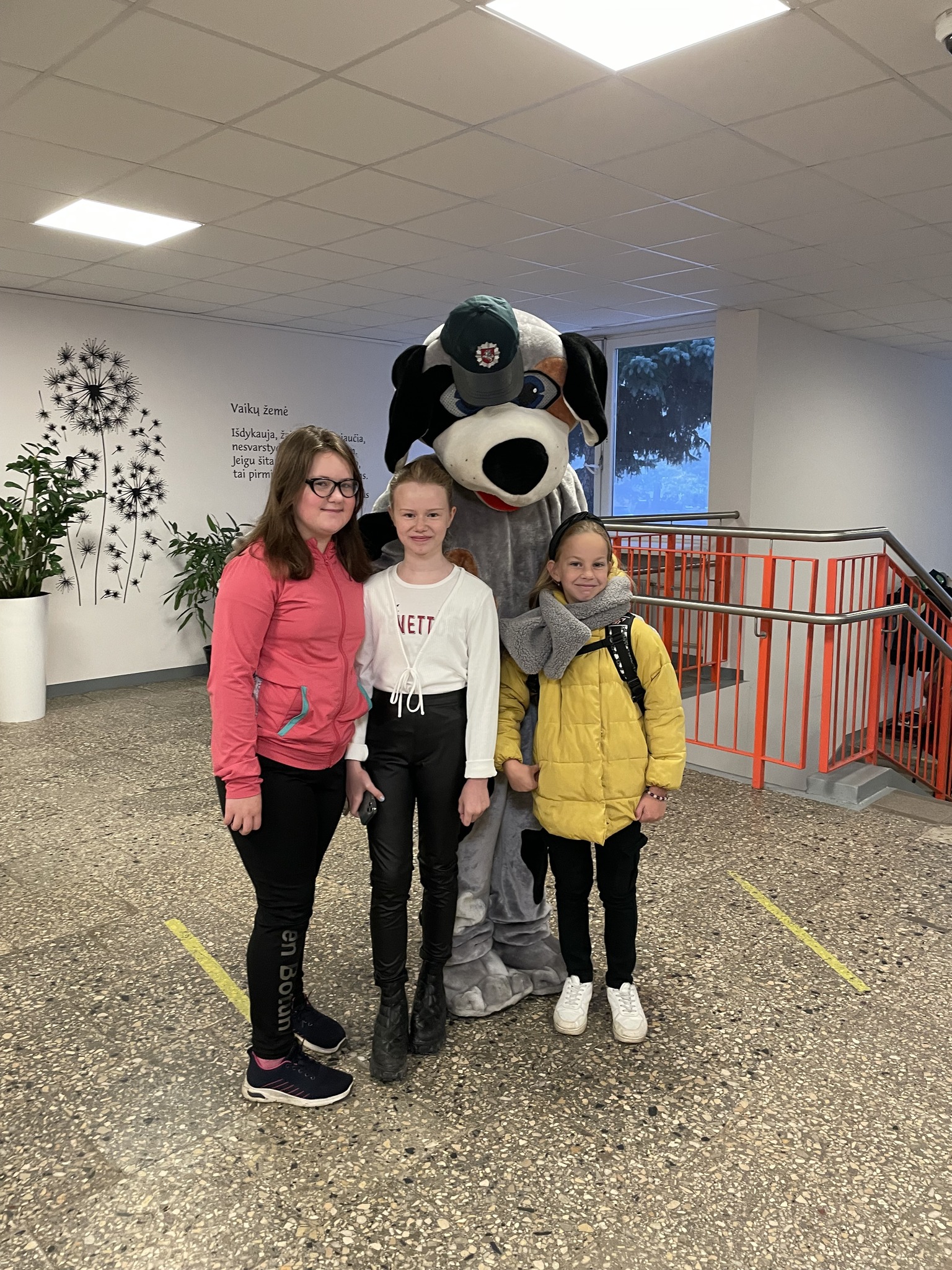 309869698_575684111021670_368173524530204055_n