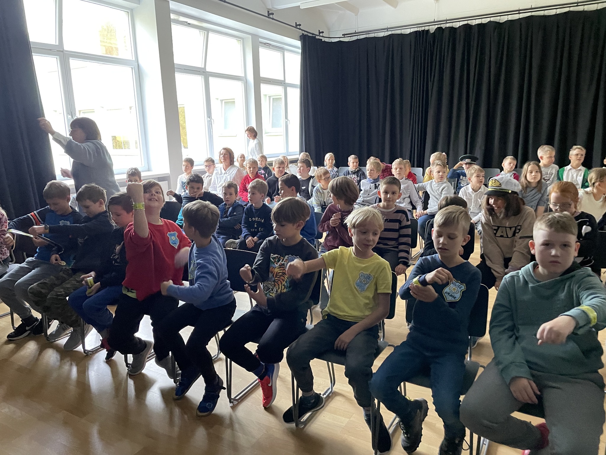 309903889_575685057688242_463823386989960728_n