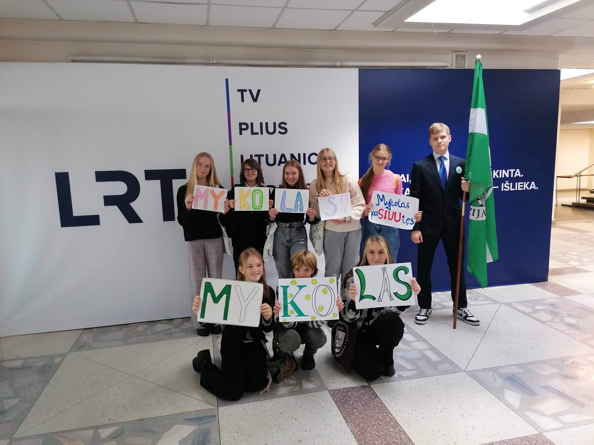 312315443_674794300732838_1943815489713383841_n