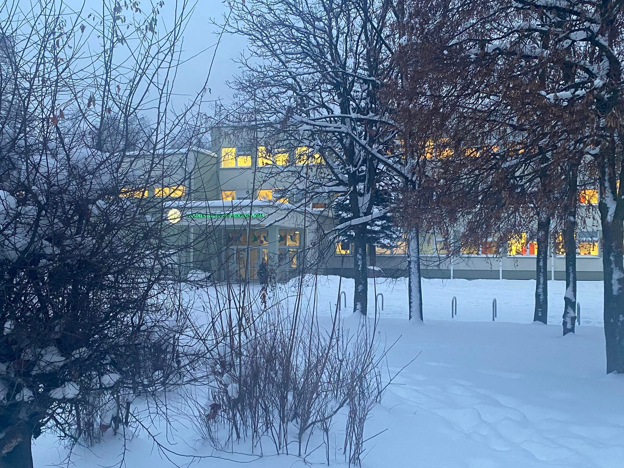 319439181_862774845149365_3956338458496386698_n